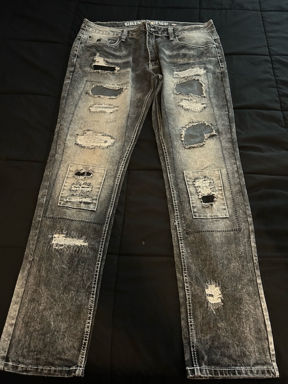Men's Slim Straight Distressed Gray Jeans